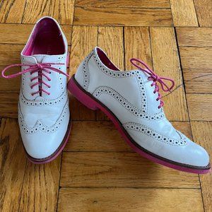 Cole Haan I white  wing tip leather oxfords | Size 7.5
